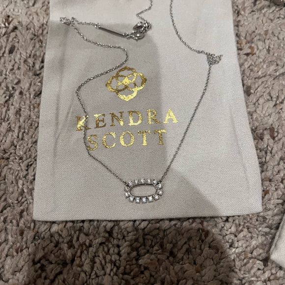 Kendra scott elisa open frame silver necklace - Picture 2 of 2